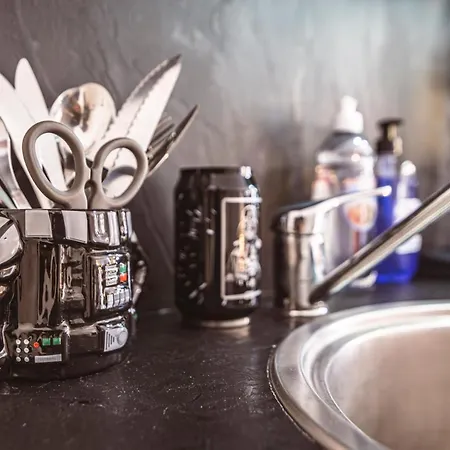 Apartament Explorereims - Intergalactique Chic Proche Gare/centre