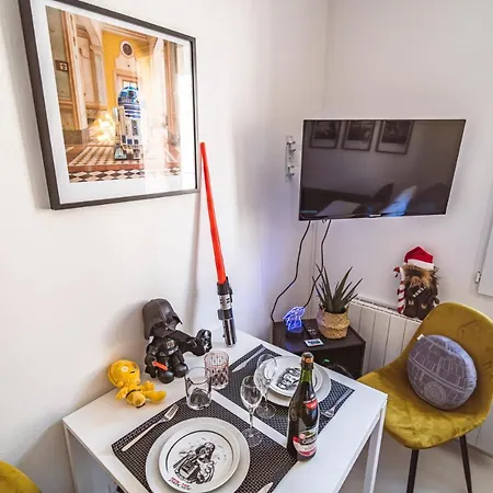 Apartment Explorereims - Intergalactique Chic Proche Gare/centre *