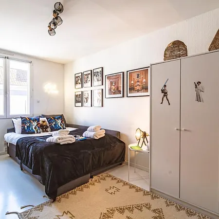 Apartament Explorereims - Intergalactique Chic Proche Gare/centre Reims